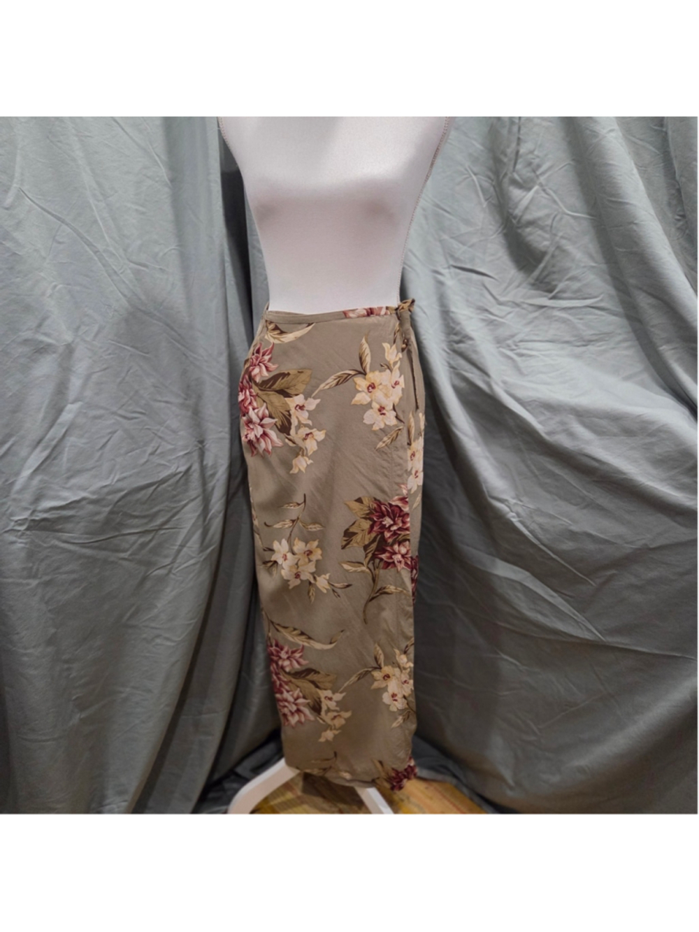Ballinger Gold Silk Floral Wrap Skirt Beige Burgundy Boho Size M